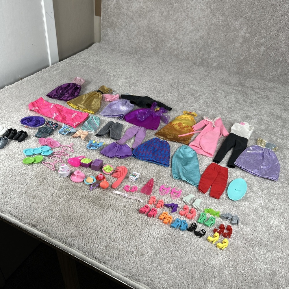 Barbie & Others Doll‎ Clothes & Accessories Lot Assorted Miscellaneous